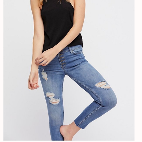 Free People Denim - FREE PEOPLE DESTROYED REAGAN BUTTON FRONT JEANS